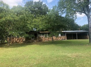 1923 Lutie Rd, Wilburton, OK 74578