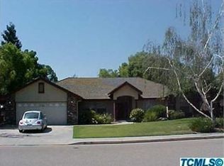 3921 W Hemlock Ave, Visalia, CA 93277