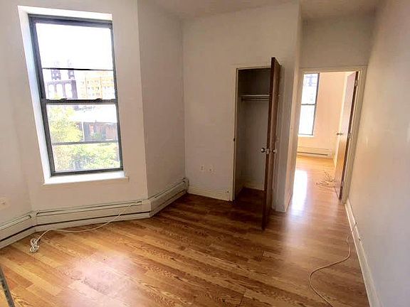 5th image of 346 E 134th St APT 5R