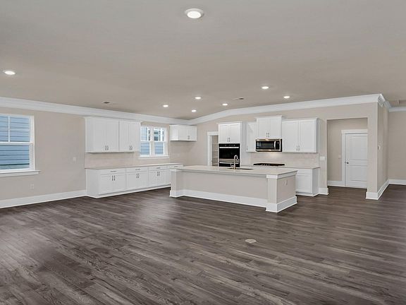 2nd image of 2423 Thode Ln