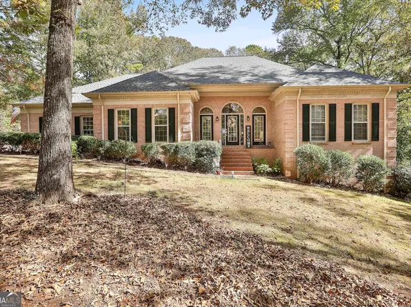 130 Taylor Len Dr, Lagrange, GA 30240