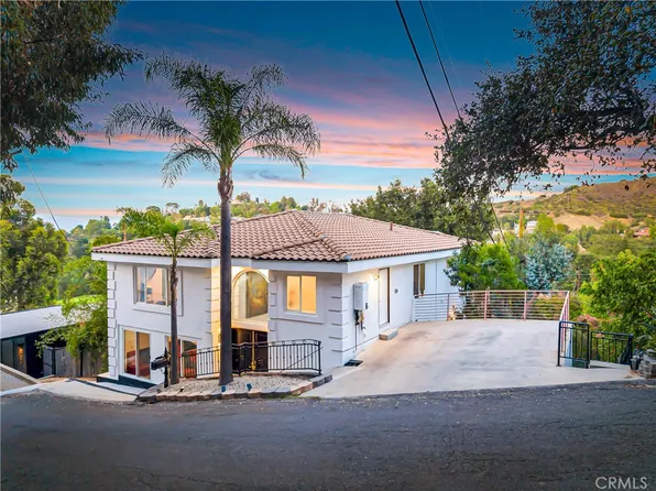 4330 Alhama Dr, Woodland Hills, CA 91364