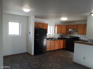 1216 E 3rd St APT 2, Duluth, MN 55805