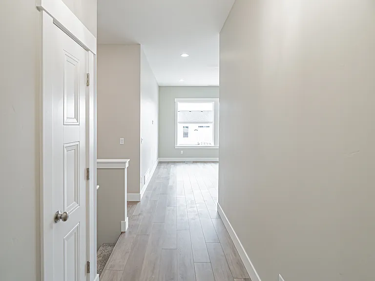3190 Roundup Ln — Photo 3