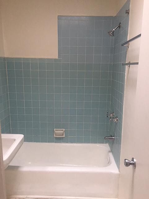 2nd image of 153 Paseo De La Concha