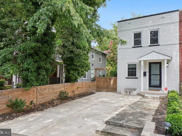 312 Duncan Ave, Alexandria, VA 22301