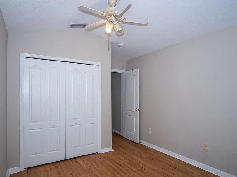 10815 Lakeside Vista Dr — Photo 13