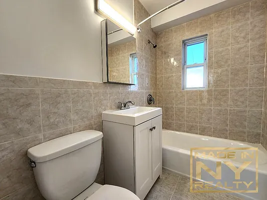 Rented by Made In NY Realty | media 15