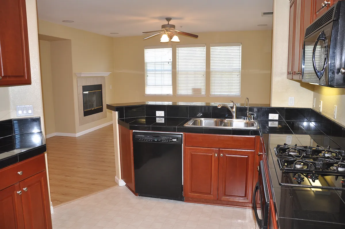 Building Photo - 2410 Soren Way