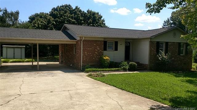 1st image of 3107 Winston Dr NW