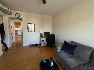3337 N Lakewood Ave FLOOR 2, Chicago, IL 60657