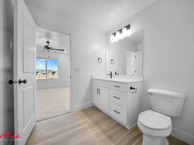 1037 E Malibu Ln — Photo 26