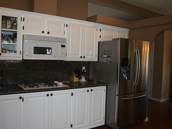 2nd image of 34988 Calle Grande