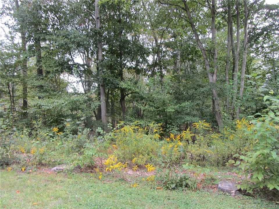 1st image of 17 Jenny Ln