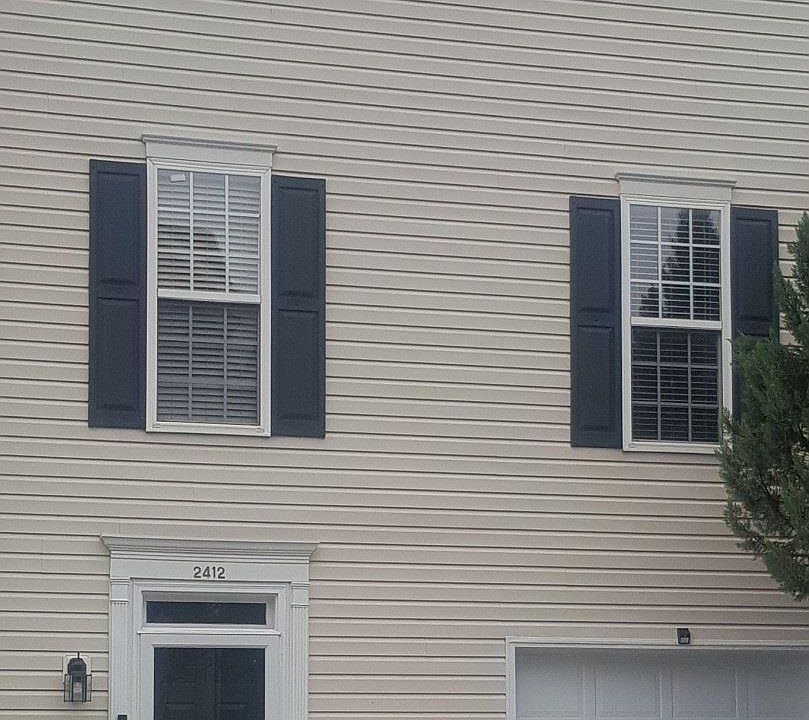 1st image of 2412 Beaver Falls Dr