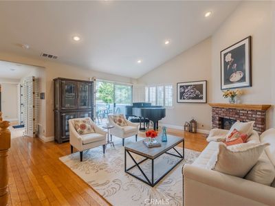 622 N Guadalupe Ave #B, Redondo Beach, CA, 90277