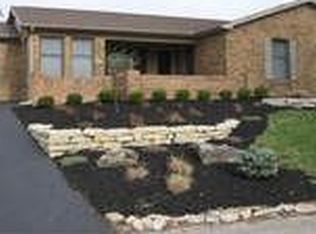 304 Golf Ridge Ct, Madison, IN 47250