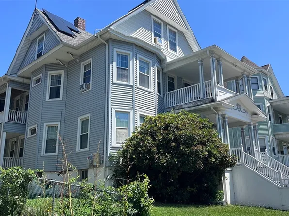 37 Chase Ave, Springfield, MA 01108