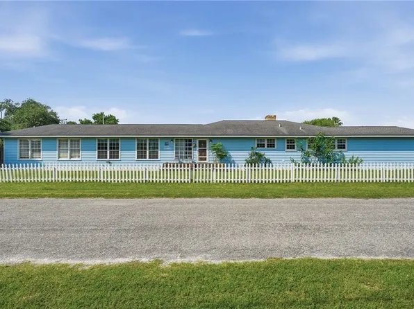 651 W Wilson Ave, Aransas Pass, TX 78336