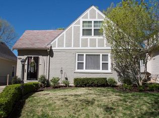 6008 Charlotte St, Kansas City, MO 64110