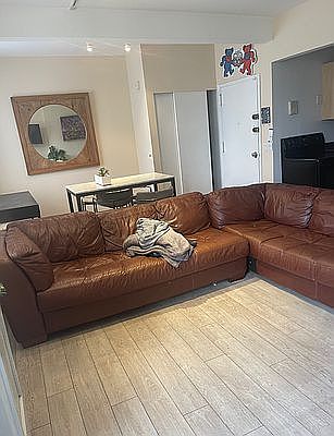 2nd image of 325 E 14th St APT 3
