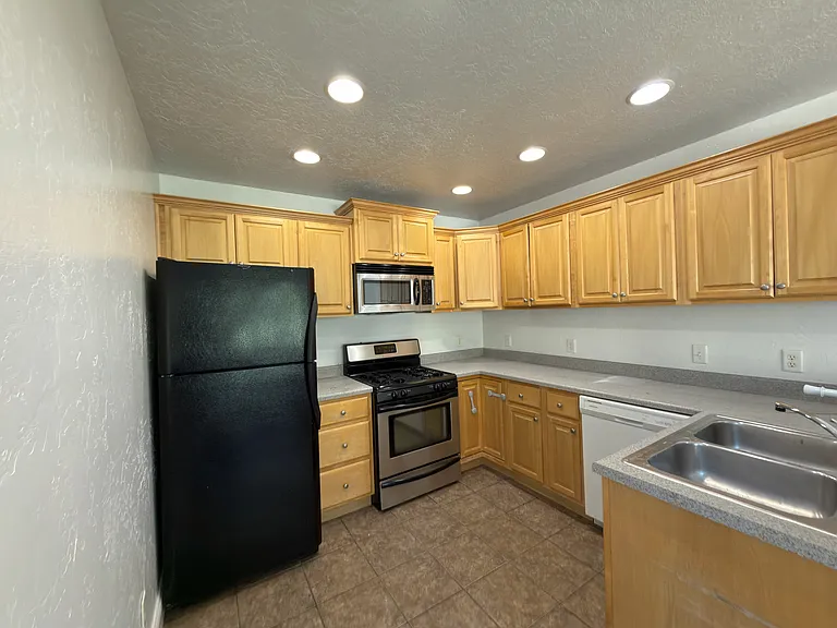 1490 N 471 W #101 — Photo 3
