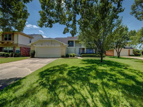 3306 Long Hollow Ct, Sugar Land, TX 77479