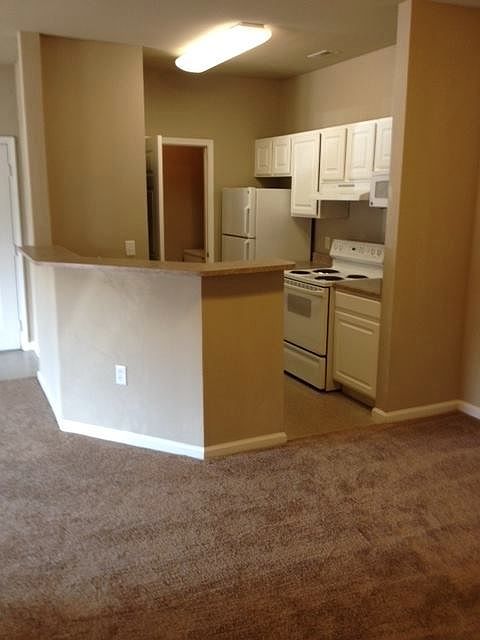 Open kitchen