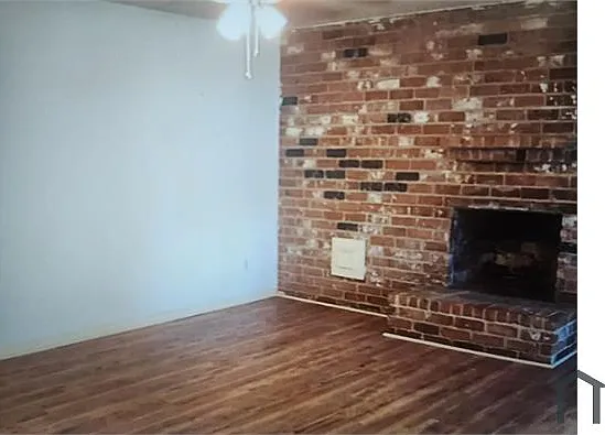 3906 Glen Cove Cir — Photo 2