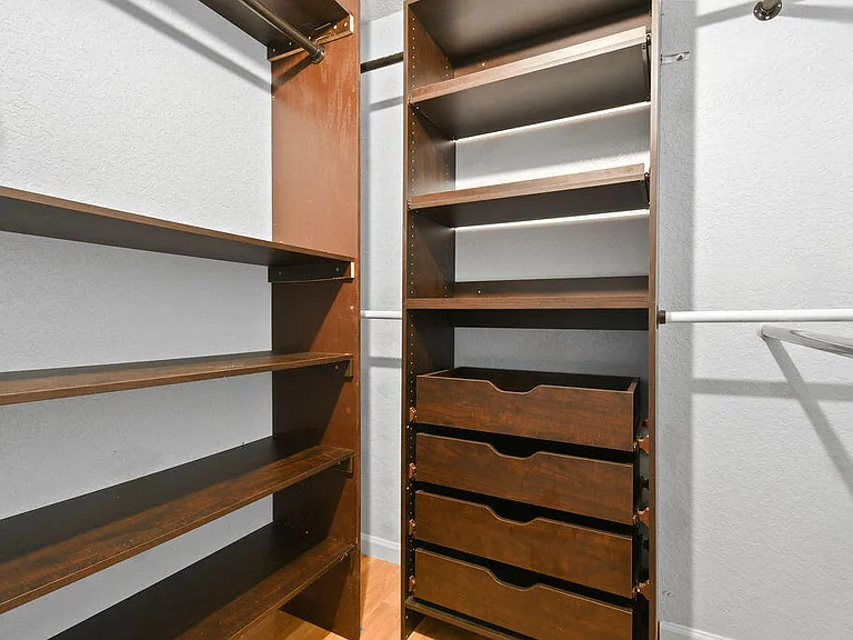 952 Summit Lake Dr — Photo 25