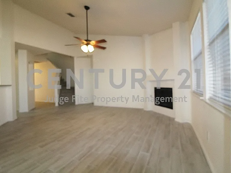 10125 Sourwood Dr — Photo 8