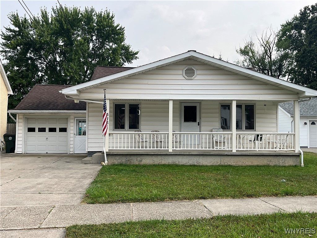 343 Olmstead Ave, Depew, NY 14043 | Zillow
