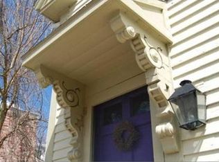 5 Lake St, Lexington, MA 02421