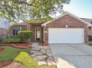 24643 Hampton Lakes Dr, Katy, TX 77493