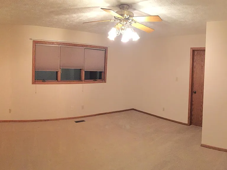 6520 Campbell Dr — Photo 10