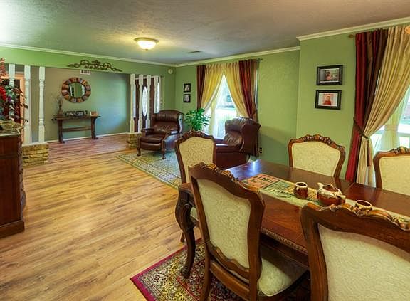 4th image of 805 McCoy Dr