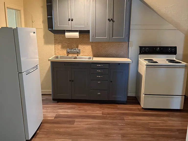 4819 NE Hazel Dell Ave #1 — Photo 1