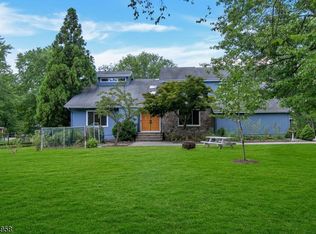 11 Maple Run, Basking Ridge, NJ 07920