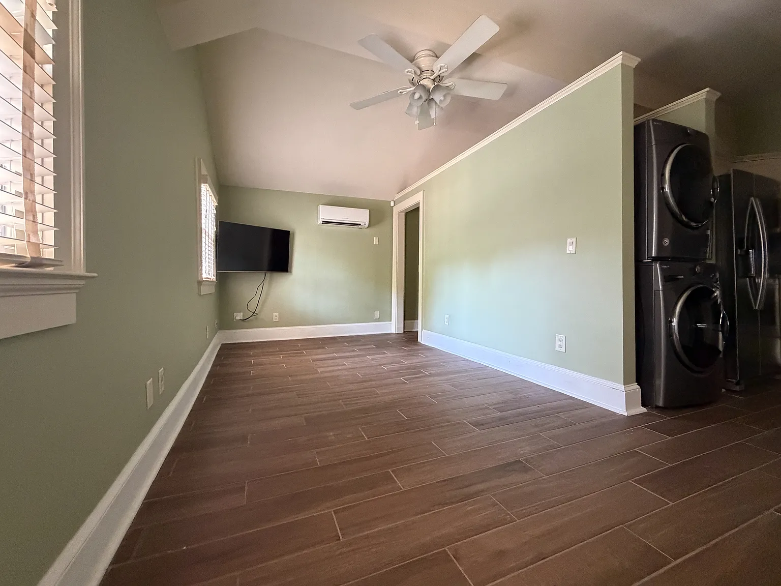 1 bed, 500 sqft, $1,600 — Photo 4