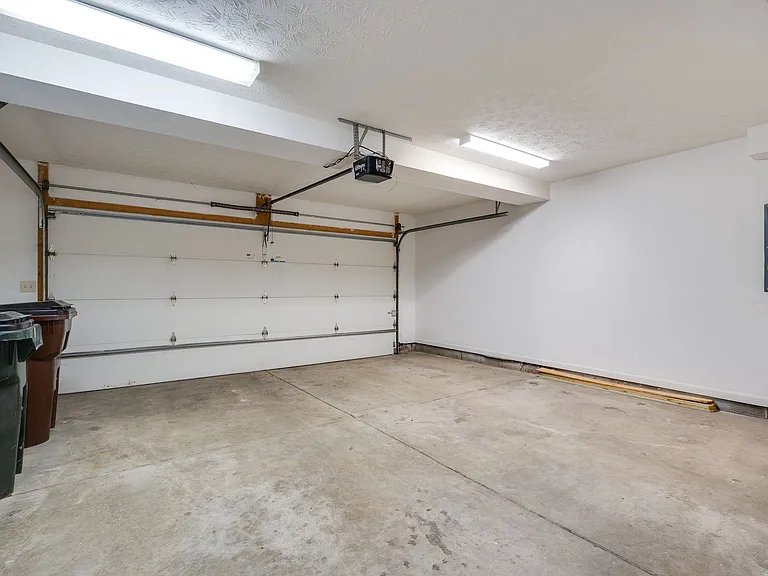 2043 Pine Forest Dr — Photo 19