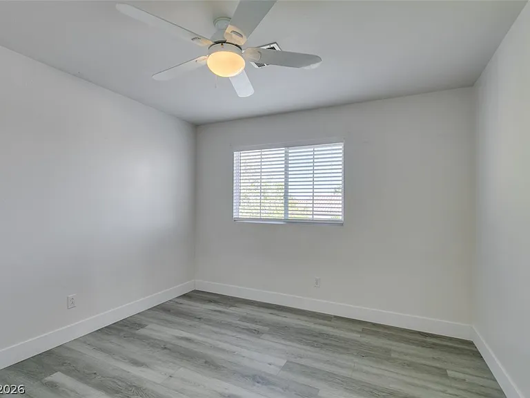 9321 Copper Bay Ave — Photo 35