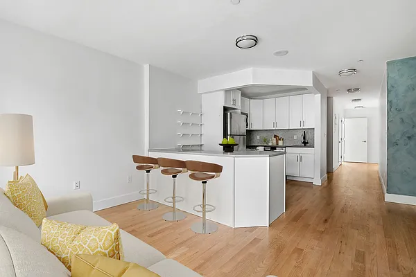 Rented by TorsX Inc | media 2
