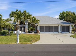 231 Broadmoor Ln, Rotonda West, FL 33947