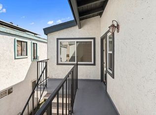 203 Cedar St #B, Newport Beach, CA 92663