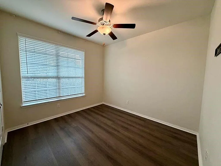 28614 Oakmist Point Ln — Photo 23