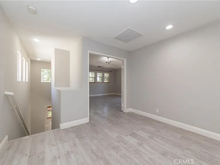 1318 Lukens Ct — Photo 12