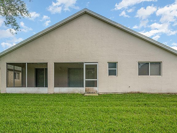 4th image of 751 Misty Creek Dr