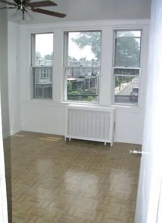 3 bed, 1140 sqft, $1,575 — Photo 2