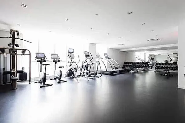 Rented by RELO REDAC INC. | media 19