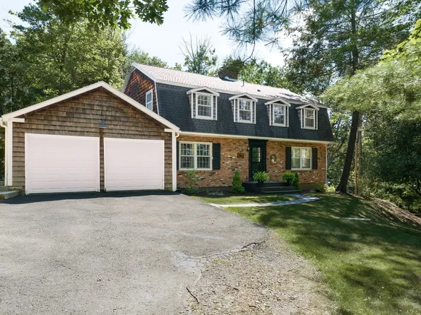 2155 E Hamton Rd, Binghamton, NY 13903